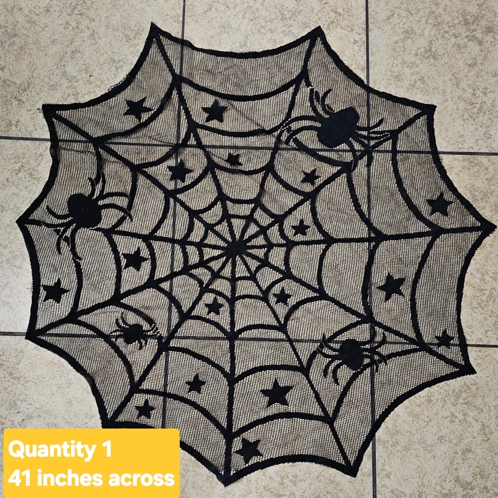 13 Piece Black Lace Halloween Decor Set - Picture 4 of 8